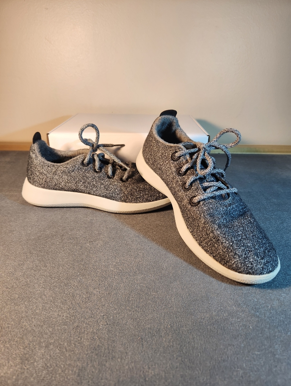Allbirds Men’s 9 Wool Runner Mizzels Lace up Walking Shoe Charcoal Grey 0620 NV1